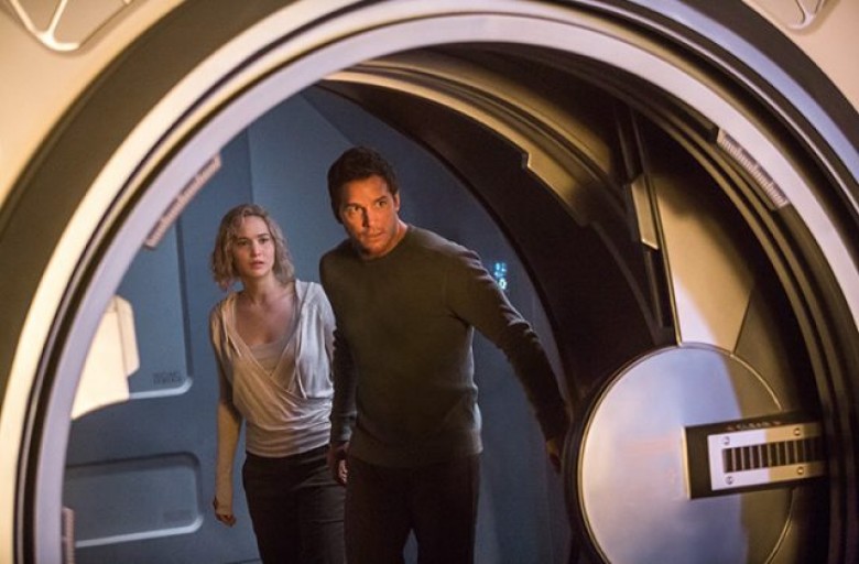 Jennifer Lawrence and Chris Pratt star in Columbia Pictures’ PASSENGERS. PHOTO BY: Jaimie Trueblood © 2016 Columbia Pictures Industries, Inc. All Rights Reserved. **ALL IMAGES ARE PROPERTY OF SONY PICTURES ENTERTAINMENT INC. FOR PROMOTIONAL USE ONLY. SALE