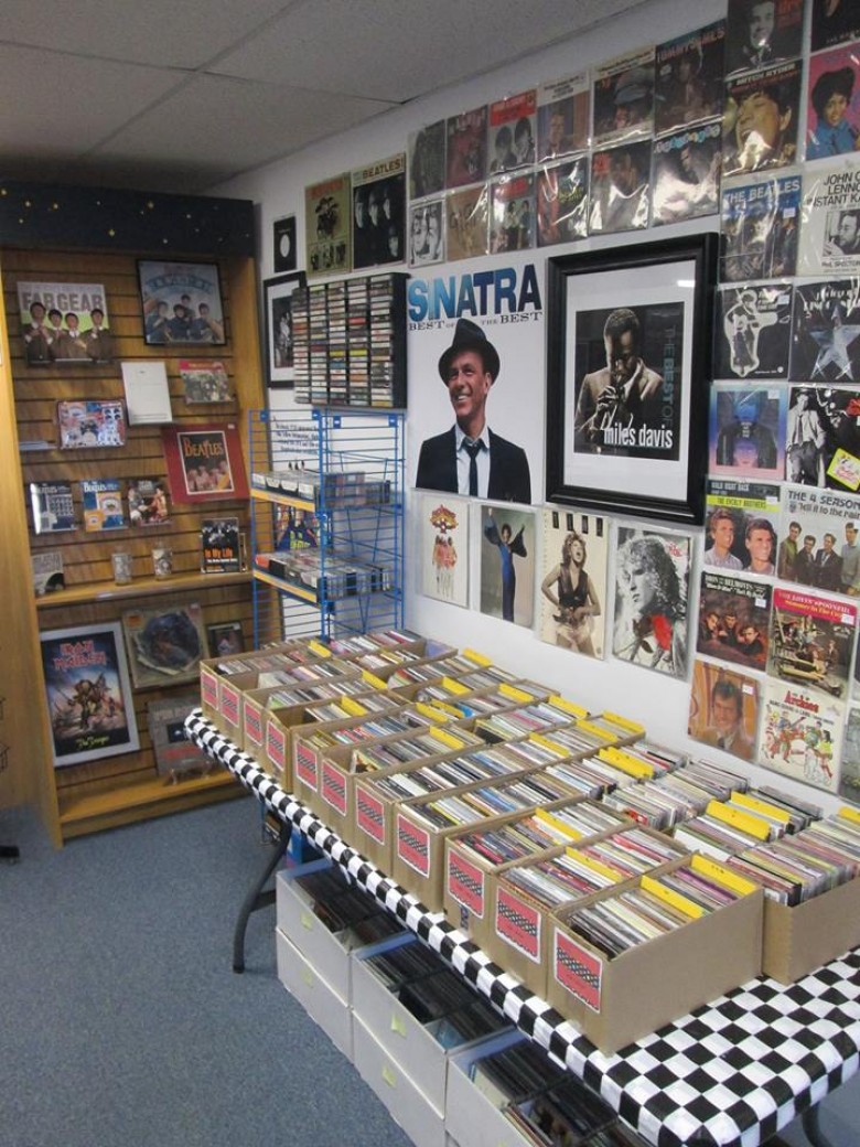 Cool Beat Music and Books