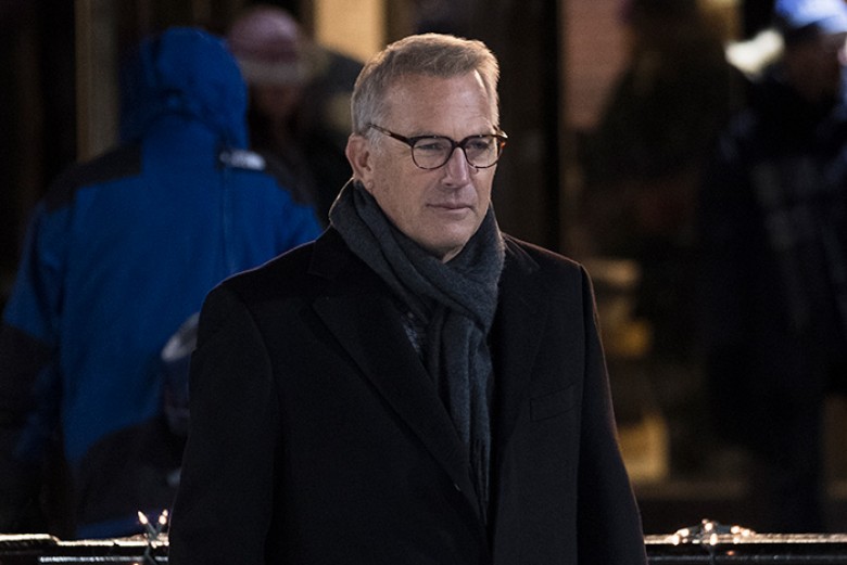 Kevin Costner stars in MOLLY’S GAME; Motion Picture Artwork © 2017 STX Financing, LLC. All Rights Reserved.