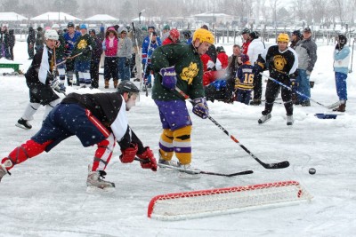 Pond hockey!