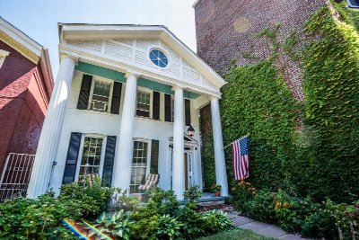 Johnson Park: Historic Homes And A Downtown Feel