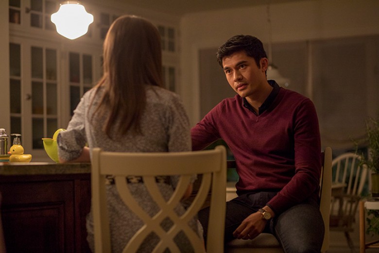 Henry Golding stars as ‘Sean’ in A SIMPLE FAVOR. Photo Credit: Peter Iovino