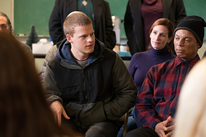 Lucas Hedges and Julia Roberts in BEN IS BACK. Photo credit: Mark Schafer. Courtesy of LD Ent./Roadside Attractions