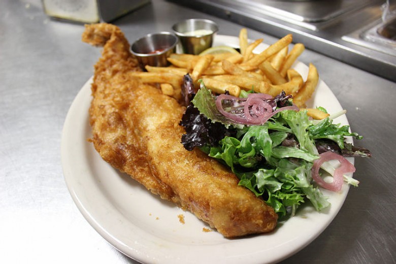 Exit 2 Bar & Grille to reopen five days a week