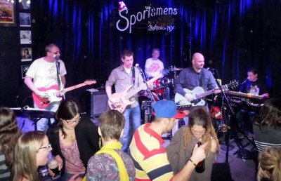 Maniacs (Grateful Dead Tribute) @ The Forvm    