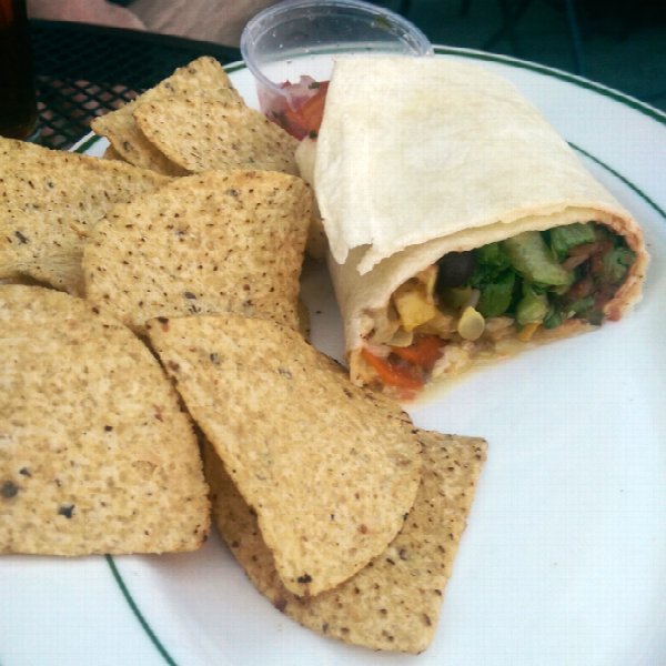 Macky’s Essex Street Pub