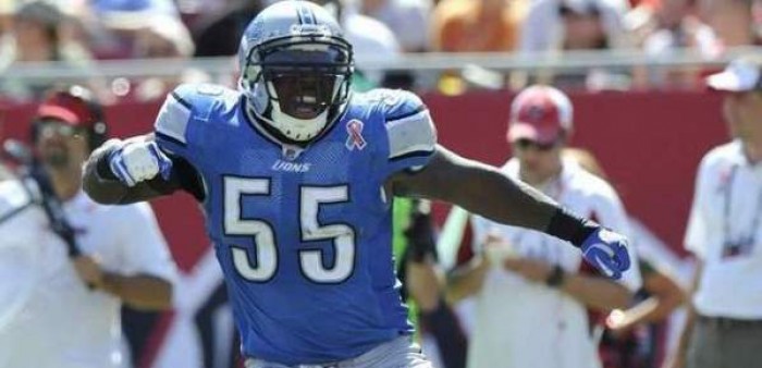 Lions injured LB Stephen Tulloch