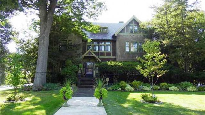 The Edward H. Webster House | 164 Lincoln Parkway, Buffalo, NY 14222.
