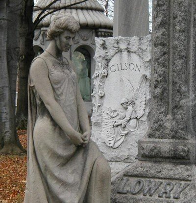 Forest Lawn Moonlight Walking Tour