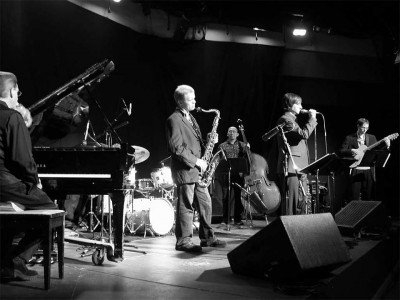 Live at Larkin summer concert series: Eric Starr Group with Grüvology