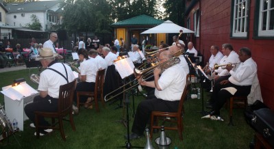 A Night Under The Stars at Allen Herschell Factory Museum