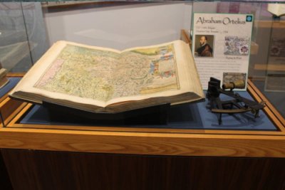 Books That Shook the World