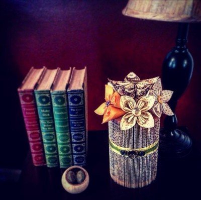 ORIGAMI FLOWERS & BOOK VASE WORKSHOP