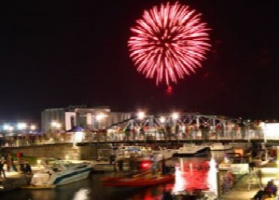 Fourth of July Celebration at Erie Canal Harbor — Jul 4, 2011