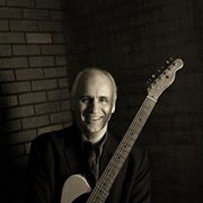 Acoustic Trio with Doug Yeomans, Willie Schoellkopf and Sue Kincaid
