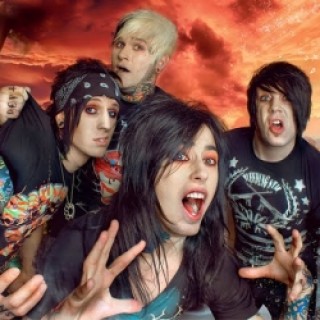 Falling In Reverse featuring For All Of Those Sleeping/ Eyes Set To Kill