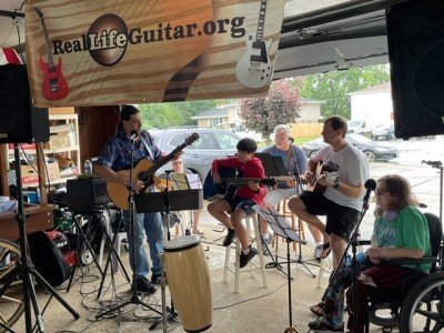 Students Of RealLifeGuitar Live