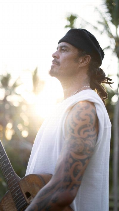 Michael Franti Trio – Heartstrings & Dynamite at Electric City — Oct 6, 2026