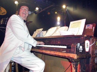 John Valby's Annual Holiday Show
