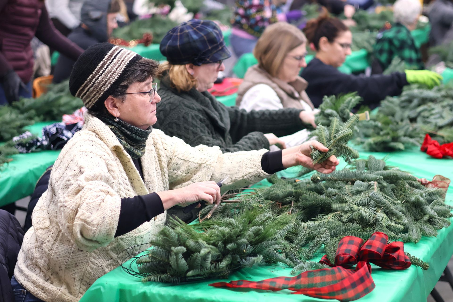Conifer Wreath Workshop at the Botanical Gardens