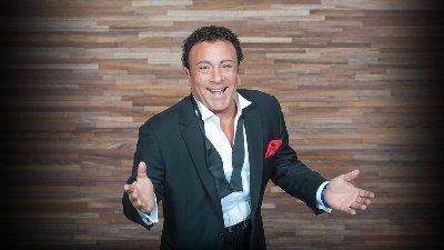 Ring In The Holidays With The Showman Frankie Scinta at Seneca Niagara Resort & Casino Bears Den — Dec 4, 2026