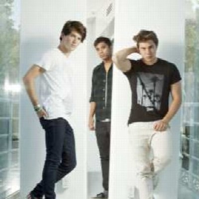 Allstar Weekend featuring Cute Is What We Aim For at Club Infinity — Feb 12, 2013