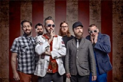 REEL BIG FISH at Town Ballroom — Nov 16, 2013