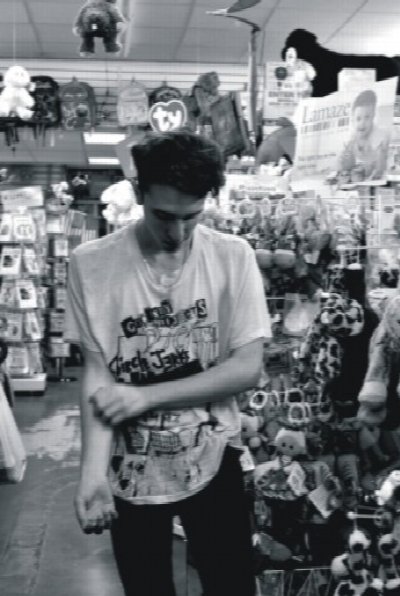 BEACH FOSSILS at Tralf Music Hall — Nov 18, 2013