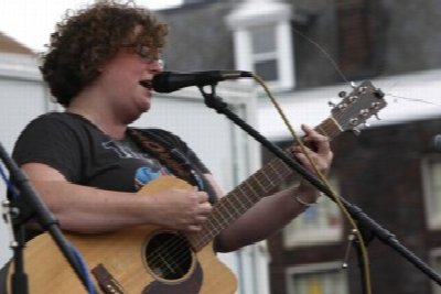 Dee Adams