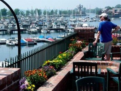 Buffalo Brew Wednesdays at Templeton Landing at Templeton Landing Restaurant — Aug 27, 2014
