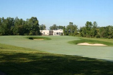 Diamond Hawk Golf Course in Buffalo