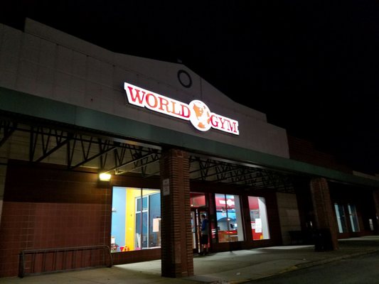 World Gym Williamsville