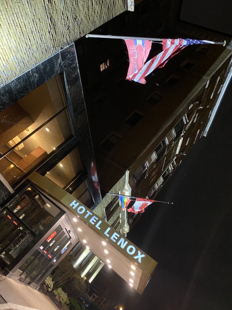 Lenox Hotel & Suites