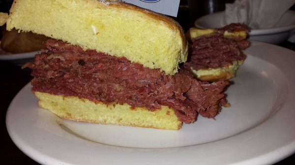 Reuben's N.Y. Deli
